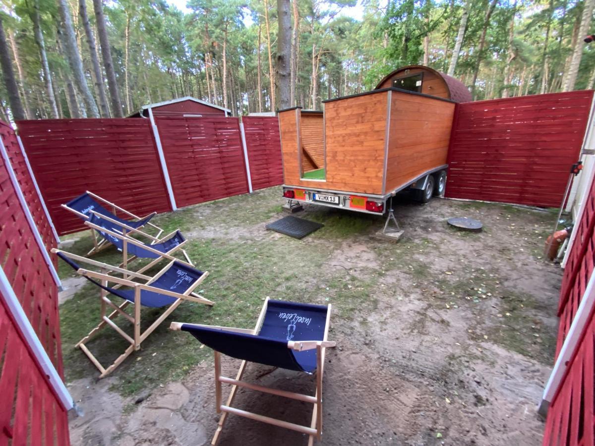 Strandhussiedlung Ruegen Dranske Buitenkant foto